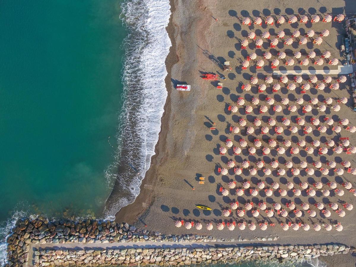 Hotel Il Settebello Marina di Cecina Exterior foto