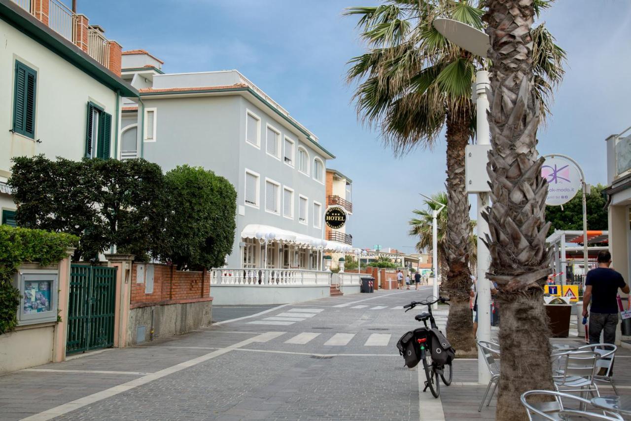 Hotel Il Settebello Marina di Cecina Exterior foto